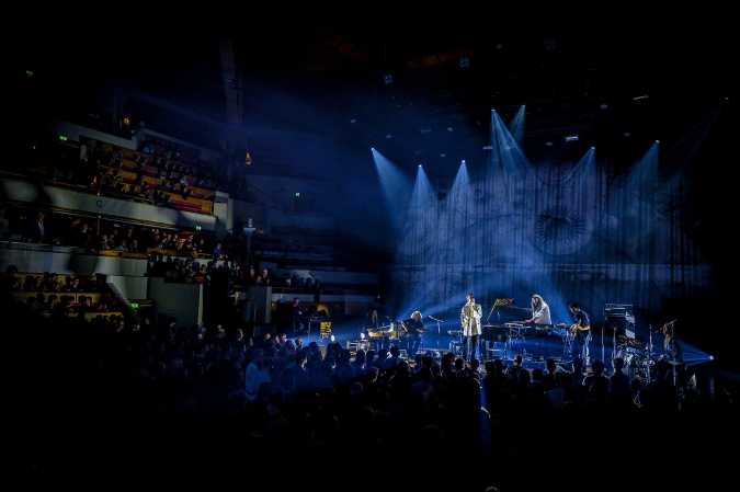  Efterklang live at TivoliVredenburg by Tim van Veen